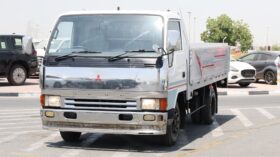 Mitsubishi Fuso Fighter Silver