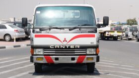 Mitsubishi Fuso Fighter 30 white