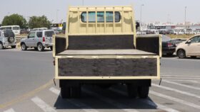 Mitsubishi Fuso Yellow
