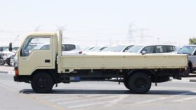 Mitsubishi Fuso Yellow