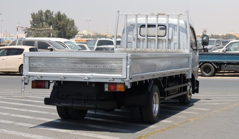 
								Mitsubishi Canter Chrome Edition full									