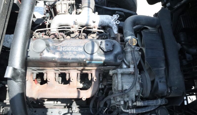 
								Mitsubishi Canter Chrome Edition full									