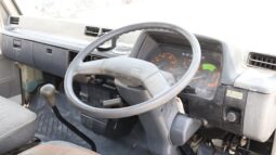 
										Mitsubishi Canter 2D Flatbed Truck full									