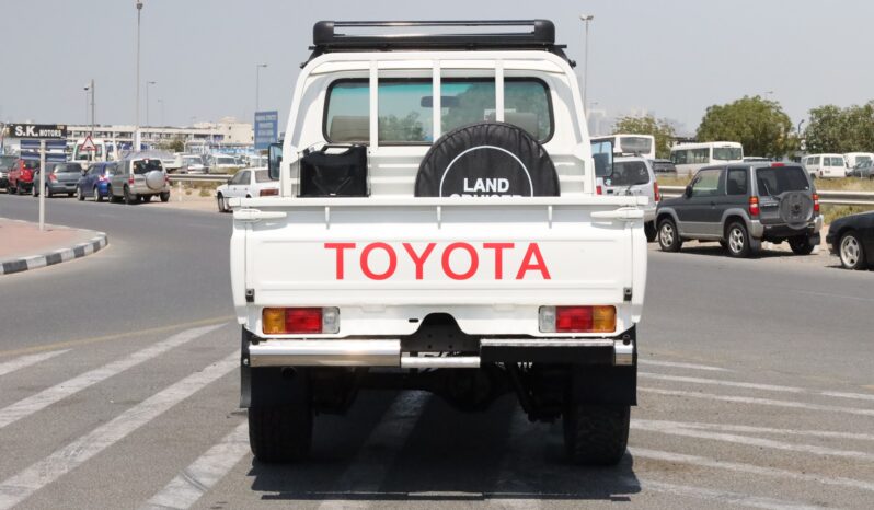 
								Toyota Land Cruiser Pickup – Modified Off-Road Edition full									