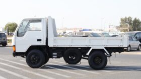 Mitsubishi Canter 2.0 Ton Flatbed Truck