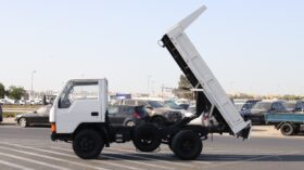 Mitsubishi Canter 2.0 Ton Flatbed Truck