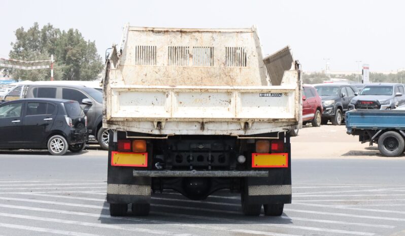 
								Nissan Diesel Flatbed Truck (UD Series) full									