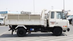 
										Nissan Diesel Flatbed Truck (UD Series) full									