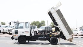 Nissan Diesel Flatbed Truck (UD Series)