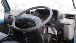 
										Mitsubishi Canter 2.0  Blue (4WD) full									