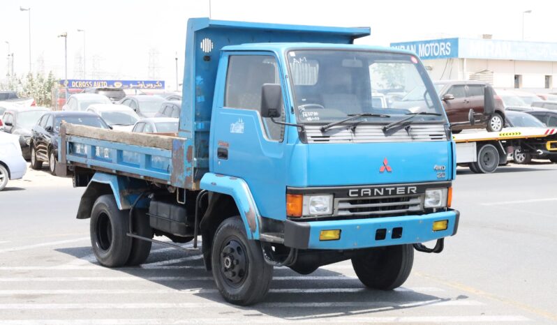 
								Mitsubishi Canter 2.0  Blue (4WD) full									