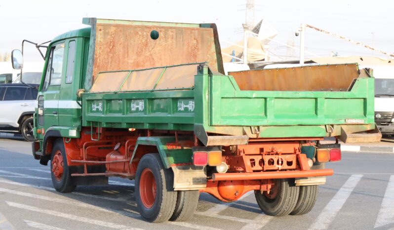 
								Nissan Diesel Flatbed Truck Green full									