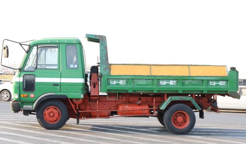 
								Nissan Diesel Flatbed Truck Green full									