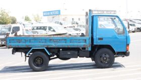 Mitsubishi Canter Truck Blue