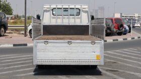 Mitsubishi Canter white long Truck