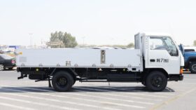 Mitsubishi Canter white long Truck