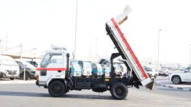 Mitsubishi Fuso Fighter Menon