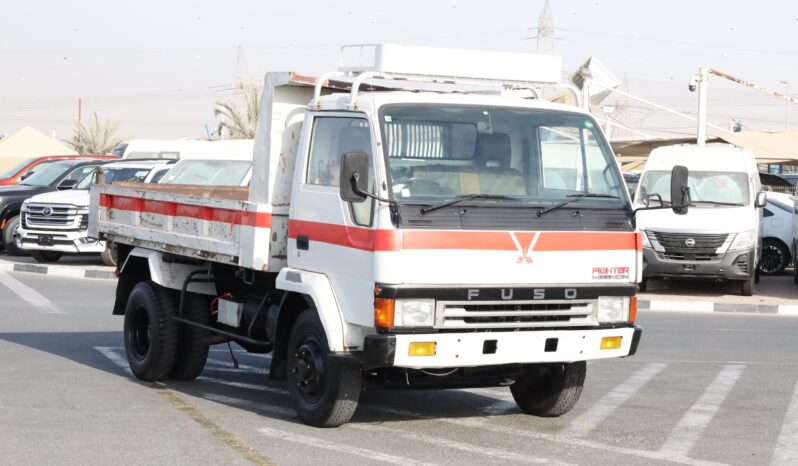 
								Mitsubishi Fuso Fighter Menon full									