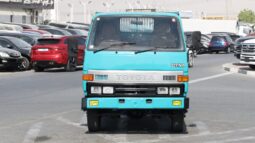 
										Toyota Dyna light-duty full									