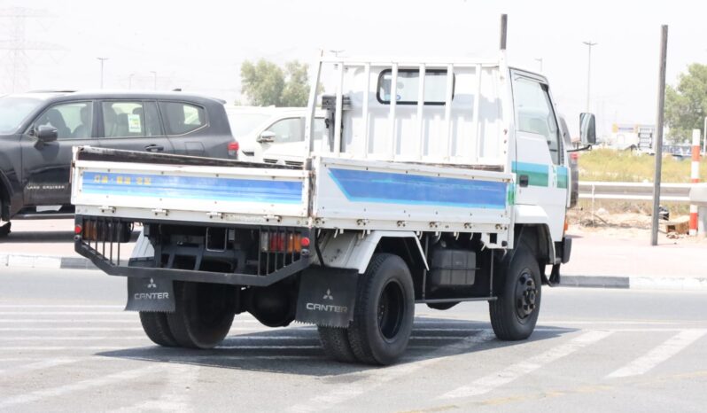 
								Mitsubishi Canter full									