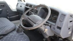 
										Toyota ToyoAce full									