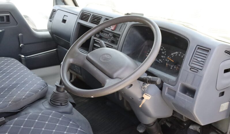 
								Toyota ToyoAce full									