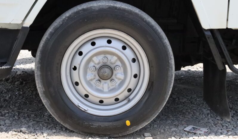 
								Toyota ToyoAce full									