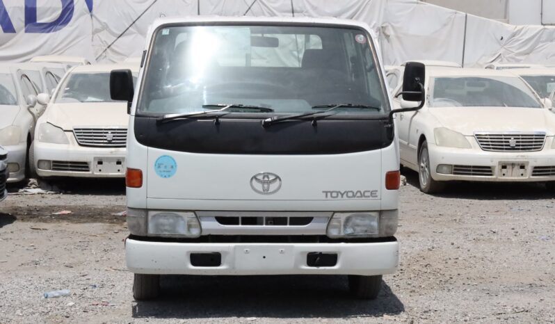 
								Toyota ToyoAce full									