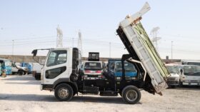Mitsubishi Fuso Fighter Truck