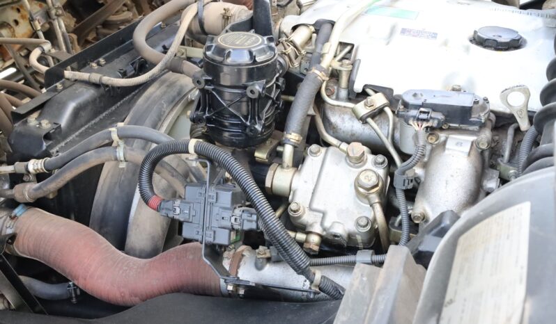 
								Mitsubishi Fuso Fighter Truck full									