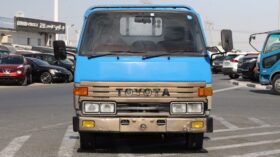 Toyota Dyna 200 Blue