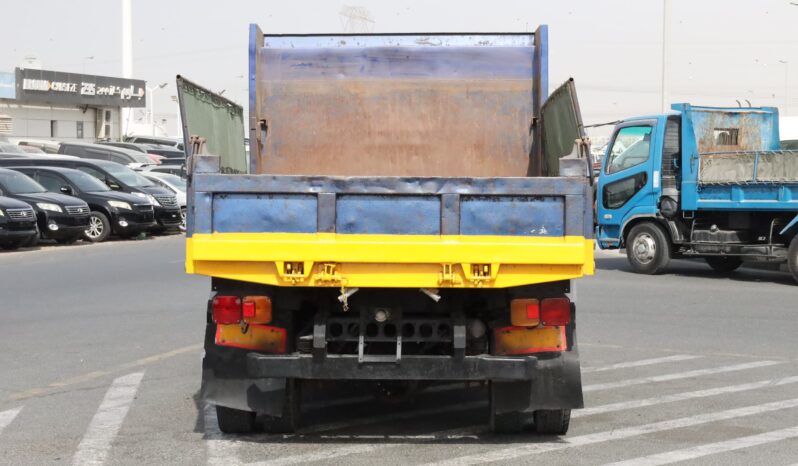 
								Isuzu Forward Tipper Truck full									