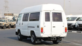 TOYOTA DYNA VAN