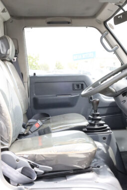 
										TOYOTA DYNA PICKUP full									
