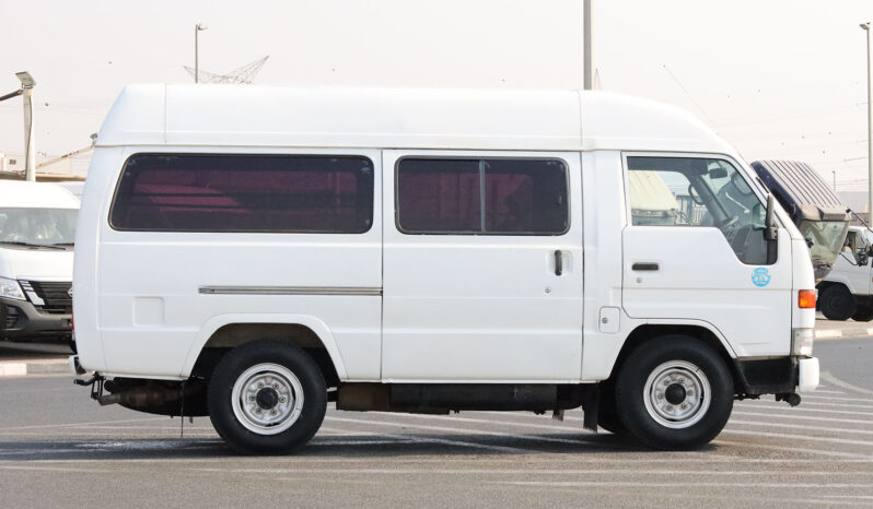 
								TOYOTA DYNA VAN full									