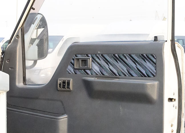 
								TOYOTA DYNA PICKUP full									