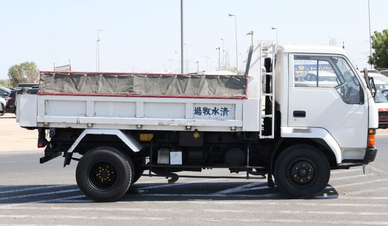 
								MITSUBISHI FUSO (DUMPER) full									