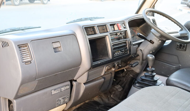 
								TOYOTA DYNA PICKUP (TRUCK) full									