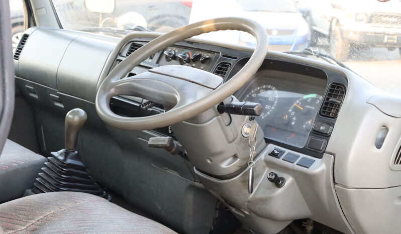 
								MITSUBISHI CANTER PICKUP (TRUCK) full									