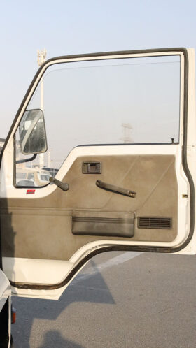MITSUBISHI FUSO (TRUCK)