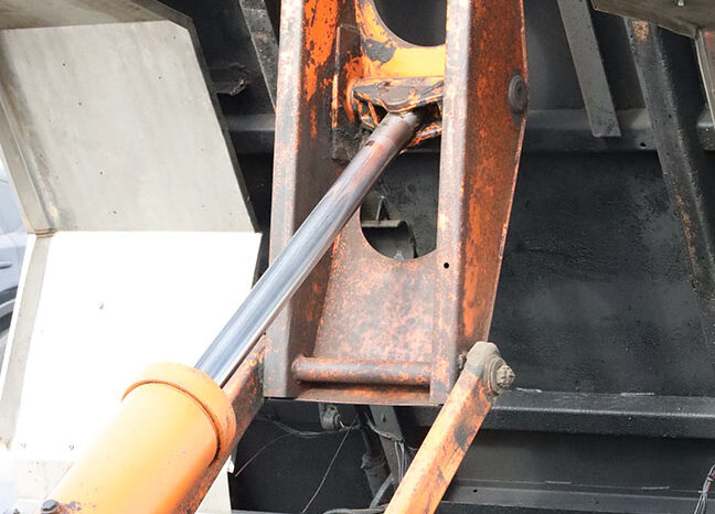 
								TOYOTA DYNA PICKUP (DUMP) full									