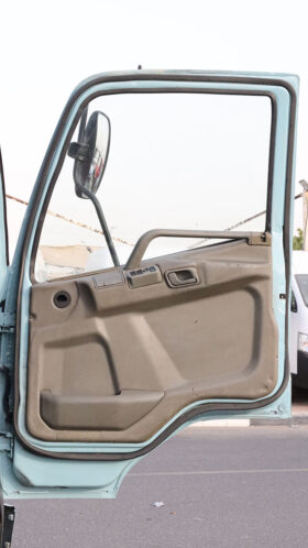 MITSUBISHI FUSO DUMPER
