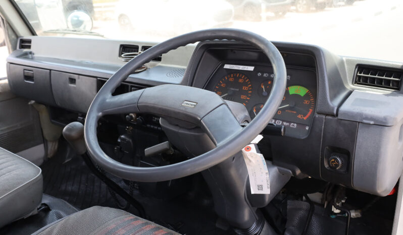 
								MITSUBISHI CANTER PICKUP full									