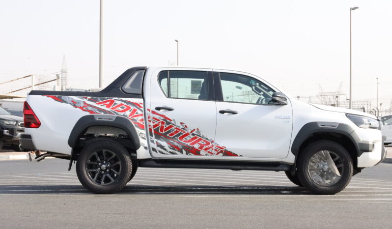 
								TOYOTA HILUX ADVENTURE full									