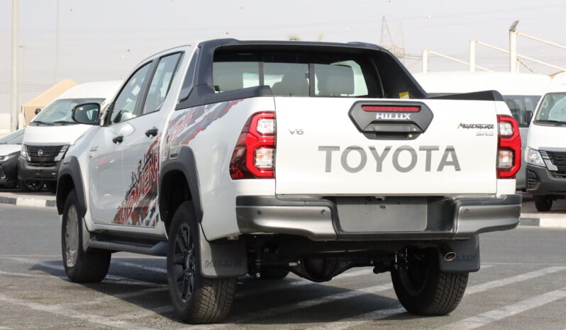 
								TOYOTA HILUX ADVENTURE full									