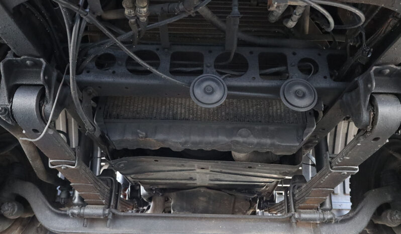 
								MITSUBISHI FUSO TRUCK (W/BODY) full									