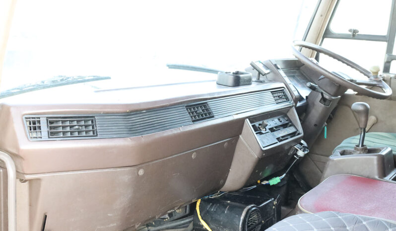 
								MITSUBISHI FUSO TRUCK (W/BODY) full									