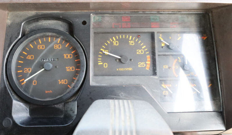 
								MITSUBISHI FUSO TRUCK (W/BODY) full									
