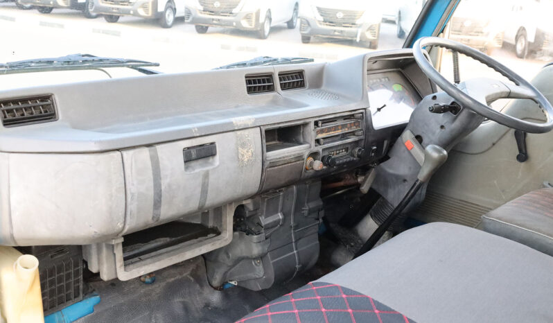 
								MITSUBISHI CANTER PICKUP (TRUCK) full									