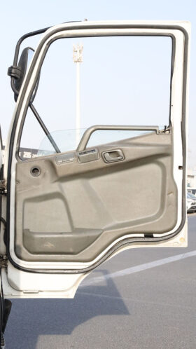 MITSUBISHI FUSO DUMPER (W/BODY)